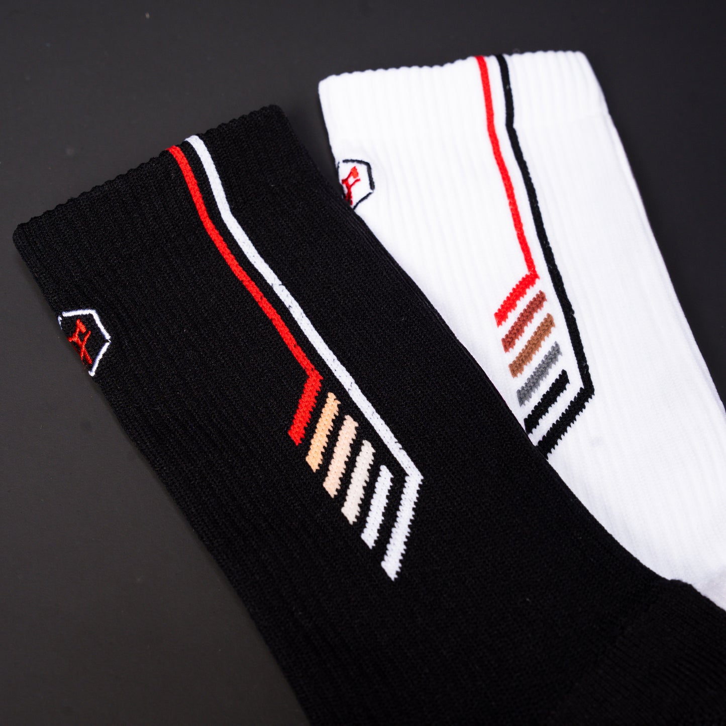 (短版/中筒版) MT 二刀流 排球襪 《MT TWO-WAY Volleyball Socks》