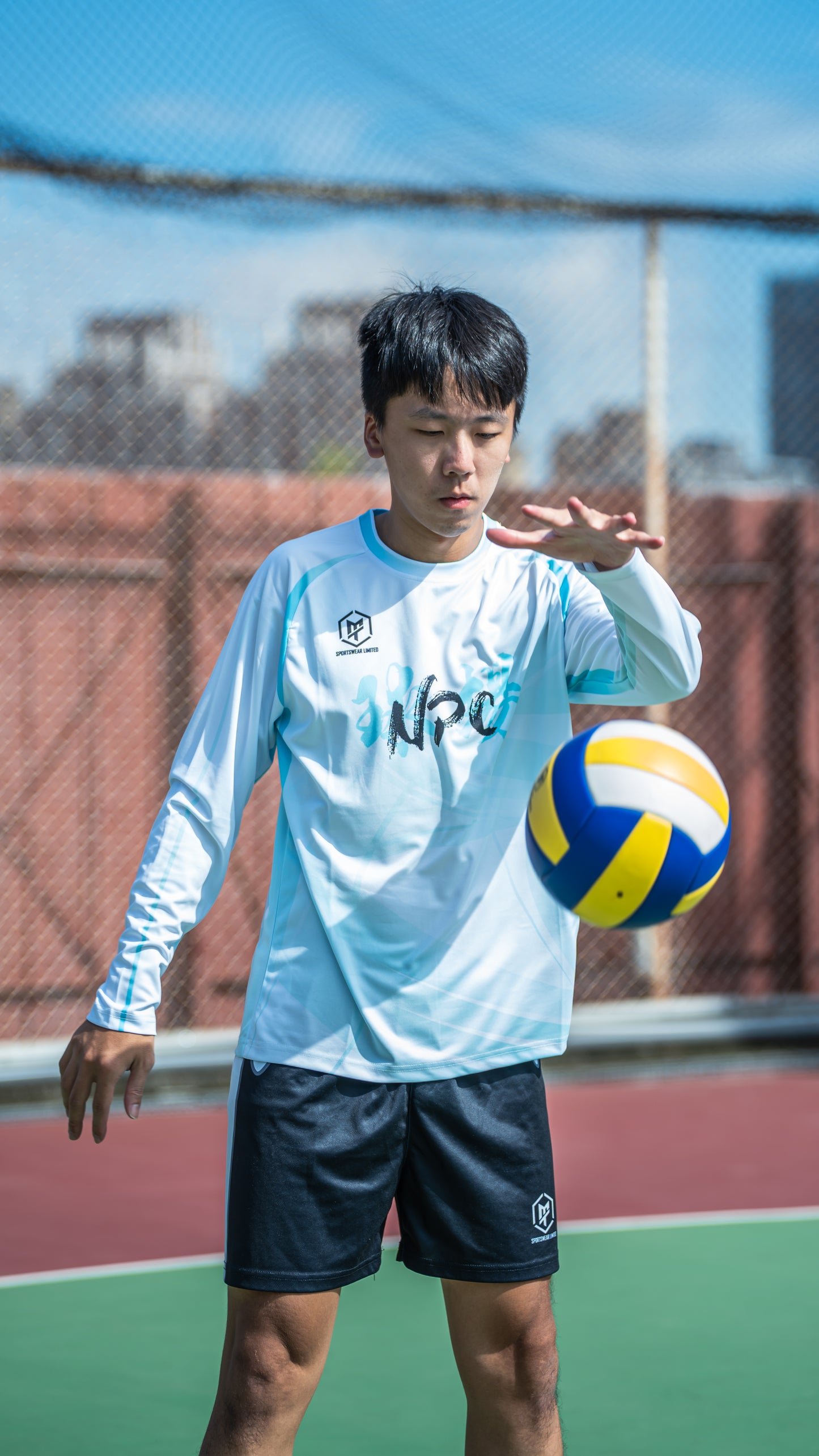 《聖誕節限定系列》MTSPORTS X Gino 長袖Tee「球場NPC」